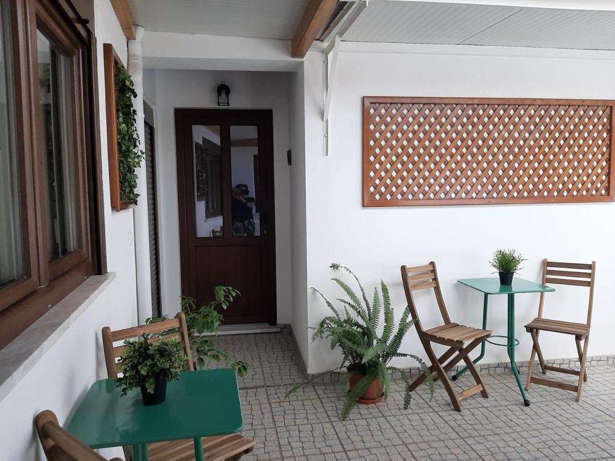 サンティアゴ・ド・カセーンAlojamento Ferreira - Apartamento Aアパートメント エクステリア 写真